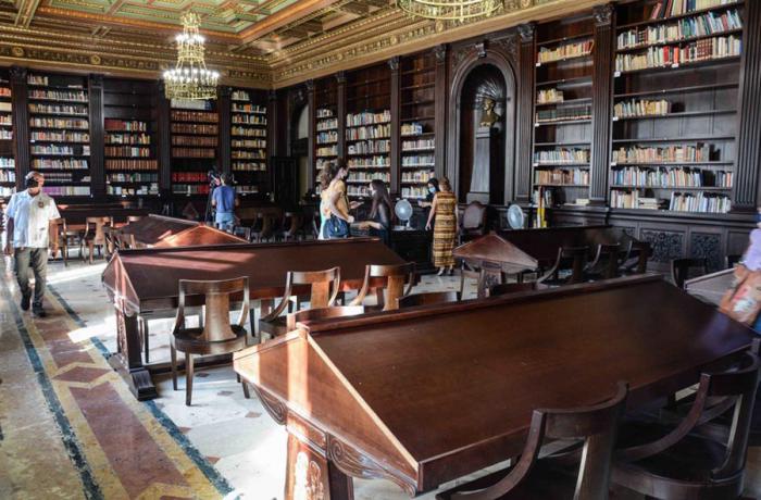 Inauguran biblioteca en el Capitolio