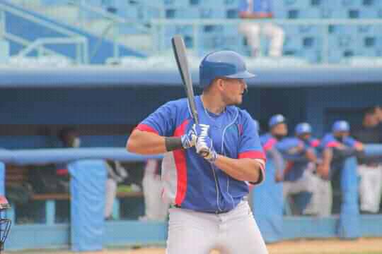 Industriales zarandea a Pinar del Río en tope de preparación