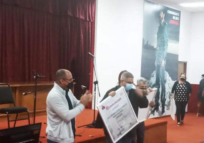 Acto político cultural por el aniversario 63 del triunfo de la Revolución