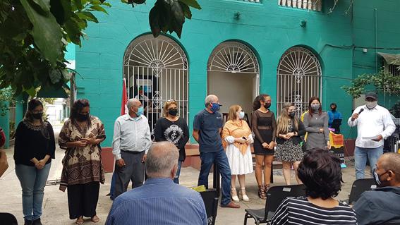 Reconocen a los medios de comunicación de la capital por su cobertura de la COVID-19