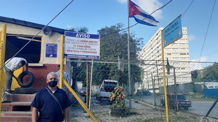 Solidaridad sobre ruedas: un taller que da vida.