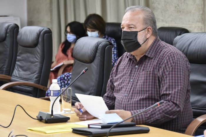 Suben los casos, que lo haga también la responsabilidad