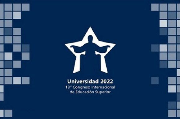 Universidad 2022 acoge foro de ministros y autoridades de educación
