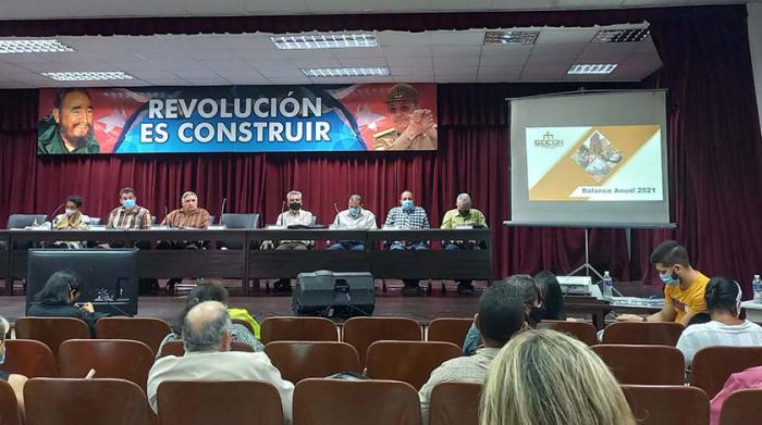 Señala ministro de la Construcción mejores proyecciones en la industria de materiales en 2022