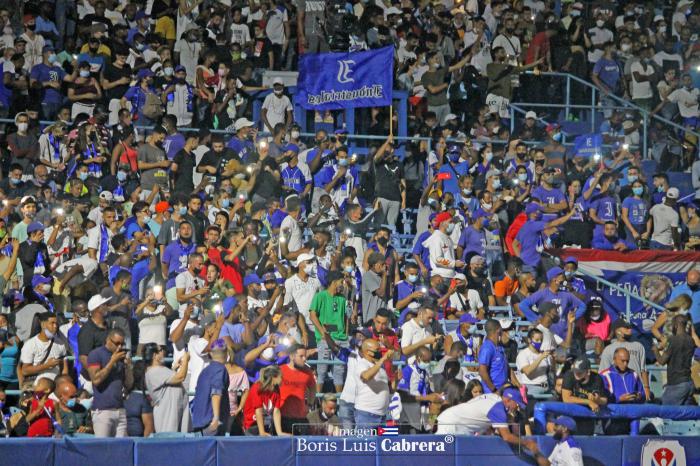 La esquina azul: Industriales no creyó en líderes