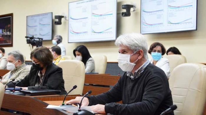 La clave está en mantener los niveles de inmunización en población cubana