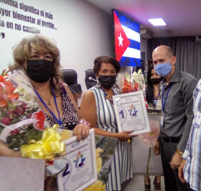 Encuentro de mujeres directivas