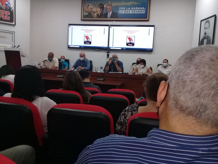 Sometido al criterio del Comité Provincial del partido informe 