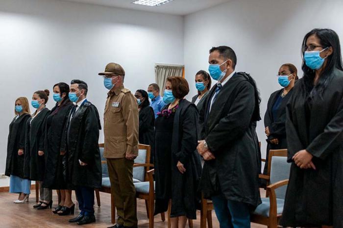 En posesión de sus cargos Jueces Profesionales Titulares de los Órganos de Justicia de La Habana, recientemente electos por el Consejo de Gobierno del Tribunal Supremo Popular