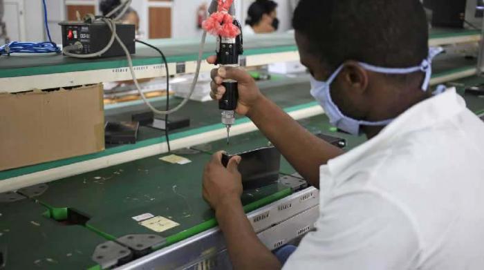 Producción de Cajas decodificadoras