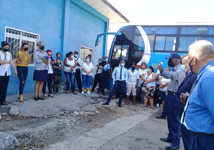 En la UEB Transportación a Cooperantes el Día de la Seguridad Vial es un encuentro (casi) informal, pero revestido de mucha seriedad.