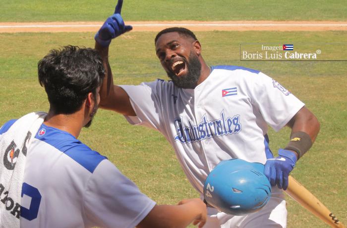 Industriales en la recta final