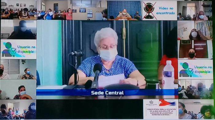 Gladys Bejerano Portela, contralora general, y otras imágenes relacionadas con la Controlaría Nacional de la República