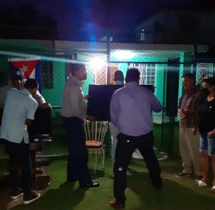Restituyen en la Habana bienes a victimas de Robo con Fuerza