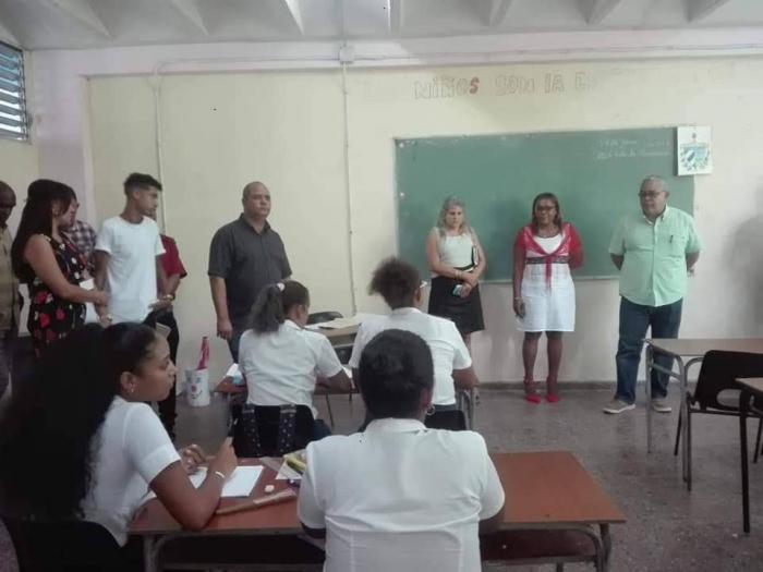 Autoridades de La Habana visitan la Escuela Pedagógica 