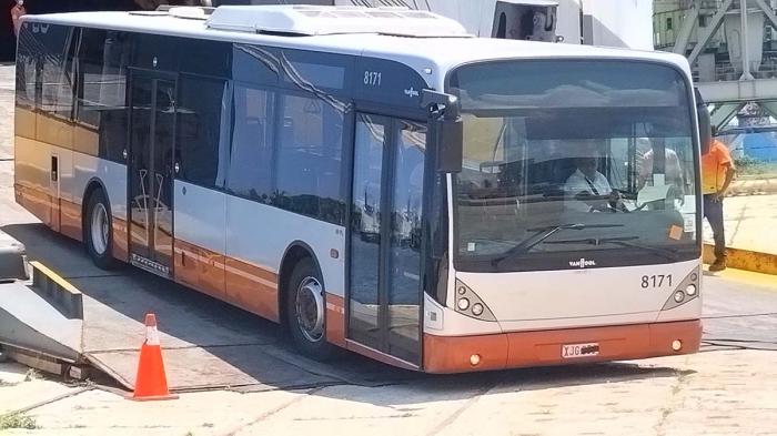 Arriban a La Habana ómnibus donados por Bélgica