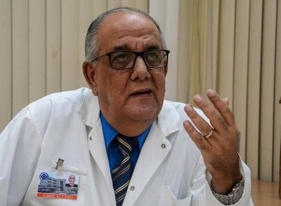 Doctor y profesor Luis Curbelo Alfonso
