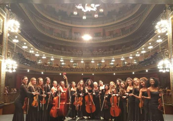 Camerata Romeu en un escenario
