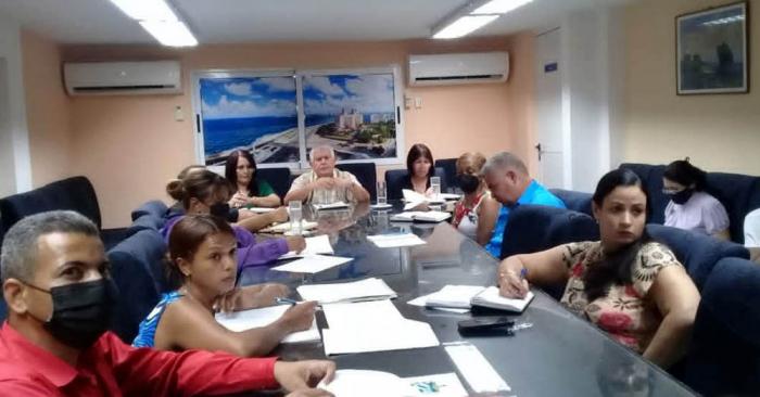 José Luis Toledo Santander visita Fiscalía Provincial de La Habana