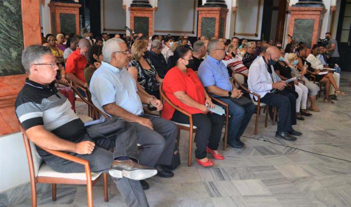 Asamblea Municipal del Poder Popular en La Habana Vieja