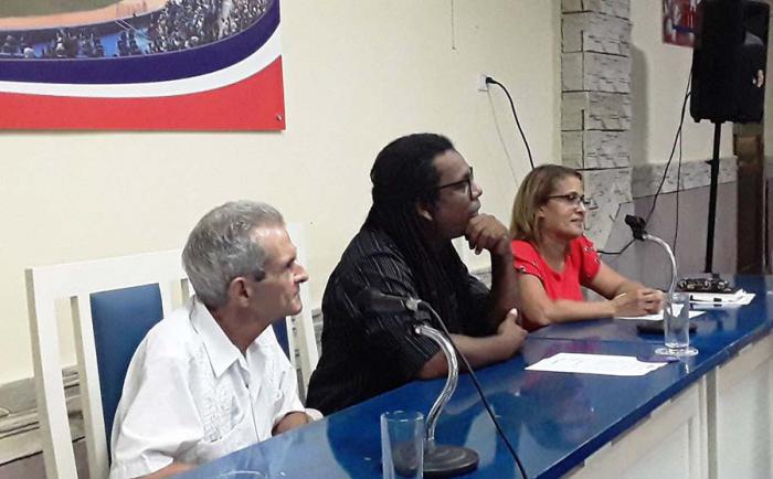 Encuentro de Investigadores e Historiadores Locales del Cerro