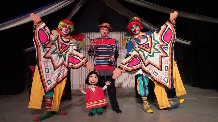 Compañía de marionetas Hilos mágicos