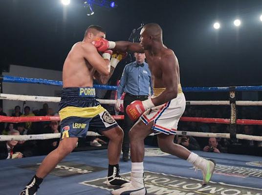 Julio César la Cruz logró su segunda victoria consecutiva en el boxeo profesional