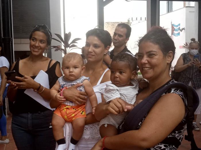 Familias de Maternidad y vida en su segundo aniversario