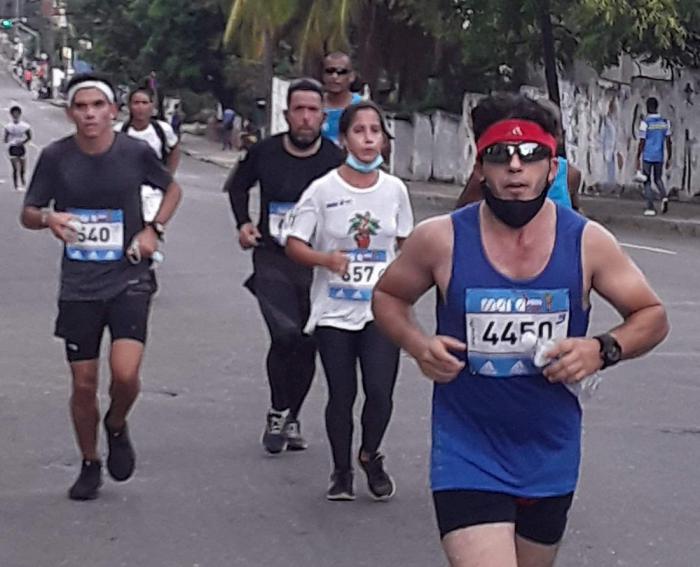 Varios corredores