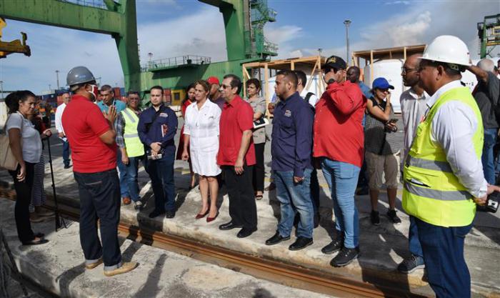 Venezuela envía a Cuba carga solidaria por daños de huracán Ian