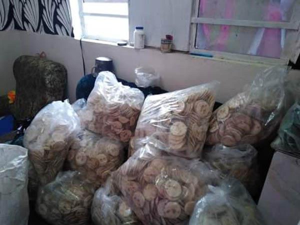 Detenidos por venta ilegal de productos de primera necesidad