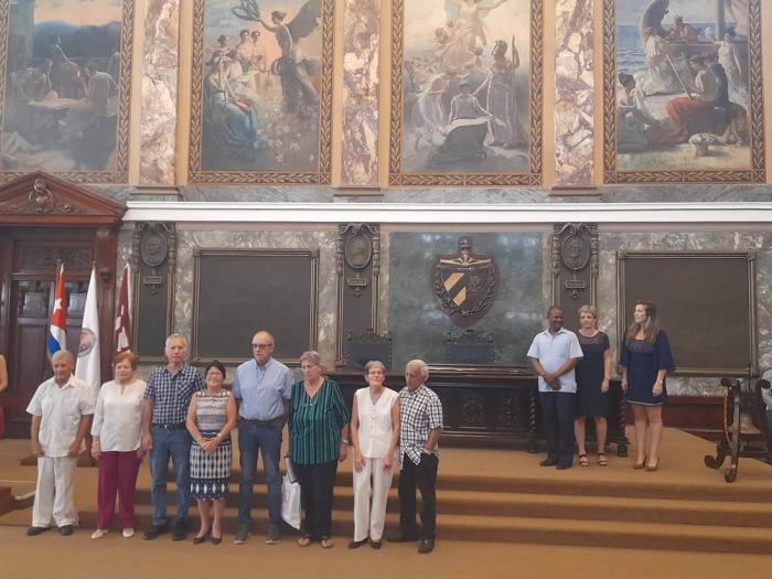Reconocen a profesores de la facultad de Química