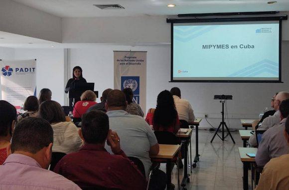 Personas en el encuentro