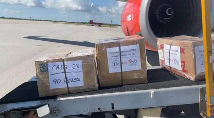 México envía cajas con zapatos como donativo a Cuba