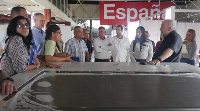 Visita de Manuel Marrero a Expocuba, donde se ultiman detalles de Fihav 2022