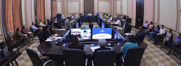 Participantes en la reunión de trabajo