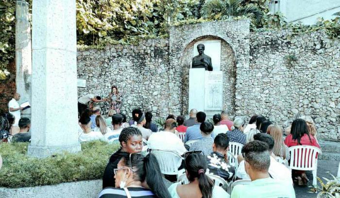 Inauguran en La Habana curso de superación y formación para jóvenes desvinculados con más de mil 400 capitalinos que vienen de los barrios
