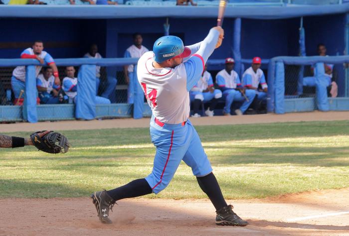 Yasniel González