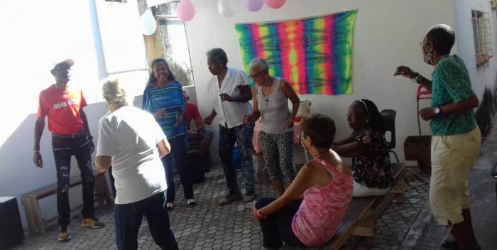 Festejos en barriada de Buena Vista