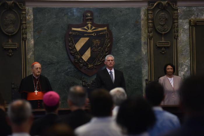 Asiste Díaz-Canel a acto por visita de San Juan Pablo II
