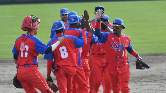 Tope de preparación: Cuba durmió a los Dragones