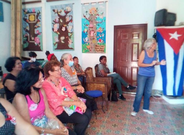 Personas en el encuentro