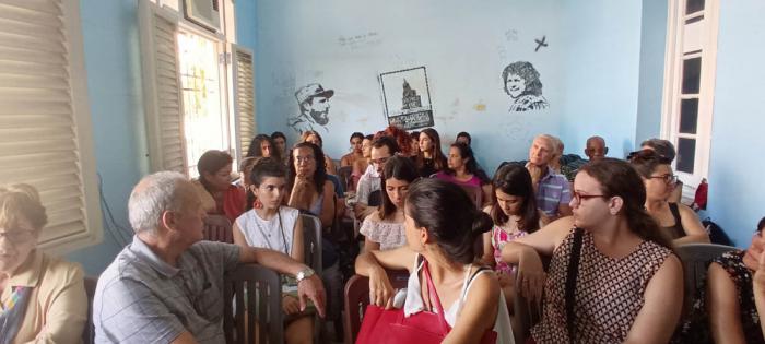 Debate y actividades mujeres