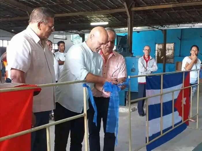 Entregan los CDR al Inder donación del Proyecto Cubanacan