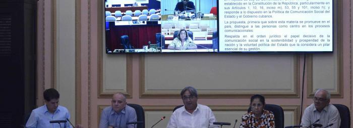 Personas en la reunión