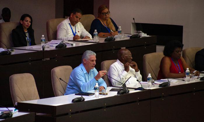 Díaz-Canel en Asamblea Nacional del Poder Popular, en jornada de preparación de los diputados