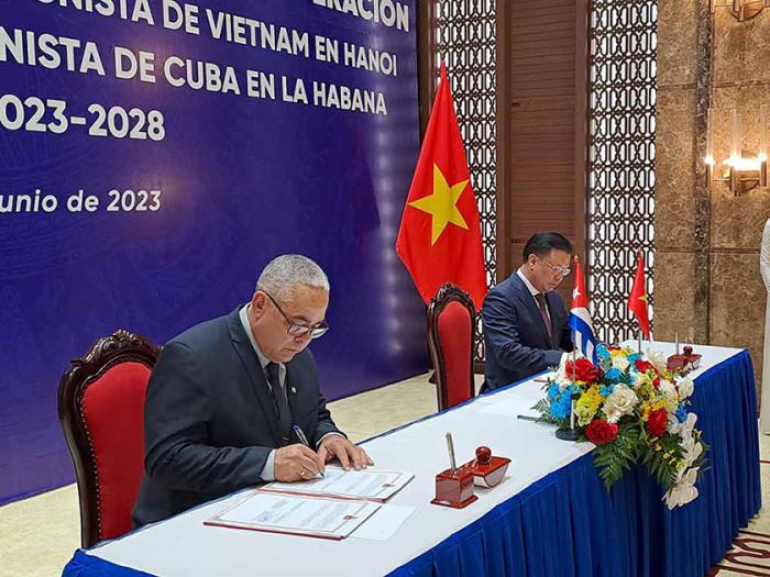 Firman acuerdos partidos de Cuba y Vietnam