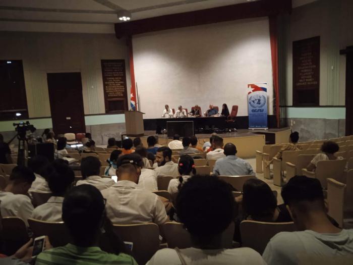 Evento Por la Soberanía de Cuba y contra el Terrorismo, que sesionó en el Centro de Convenciones Enrique José Varona, de la Universidad de La Habana.