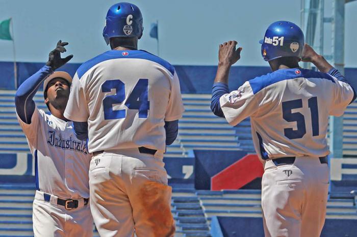 Industriales escaló al cuarto puesto en Serie Nacional de Béisbol