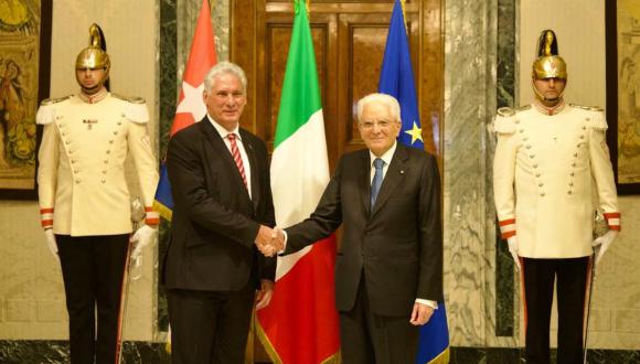 El presidente cubano y su homólogo italiano, Sergio Mattarella
